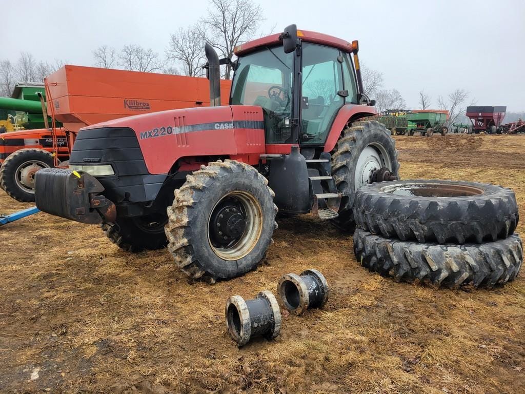 Case IH MX220 Equipment Image0