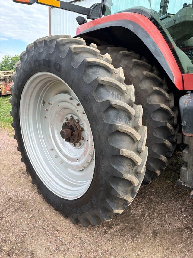 Image of Case IH MX220 equipment image 4