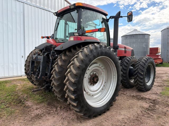 Image of Case IH MX220 equipment image 3