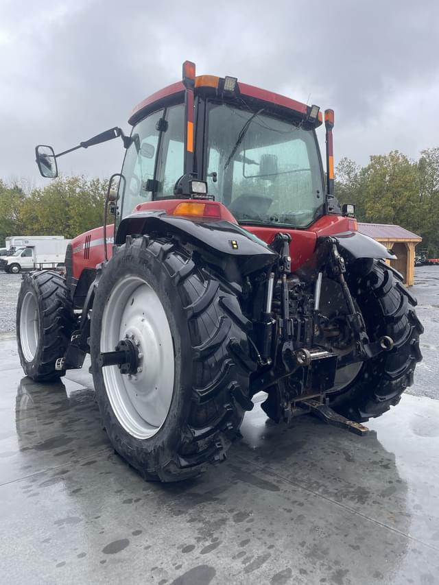 Image of Case IH MX230 equipment image 2