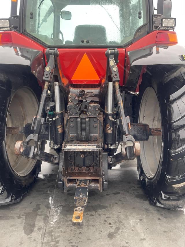 Image of Case IH MX230 equipment image 4