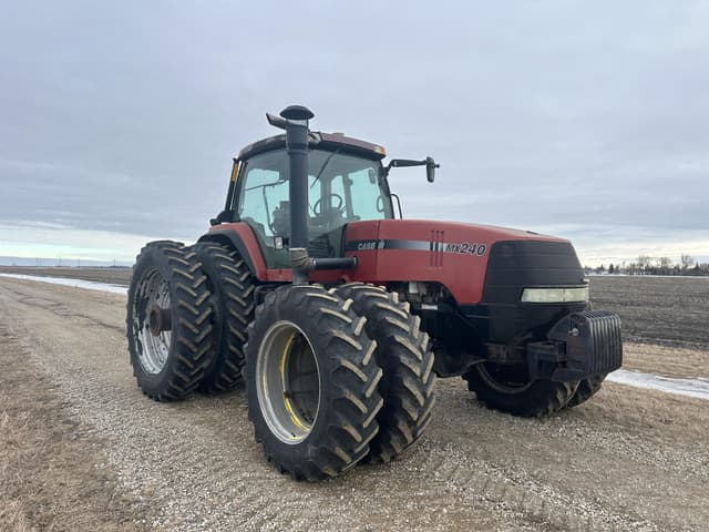Image of Case IH MX240 equipment image 2