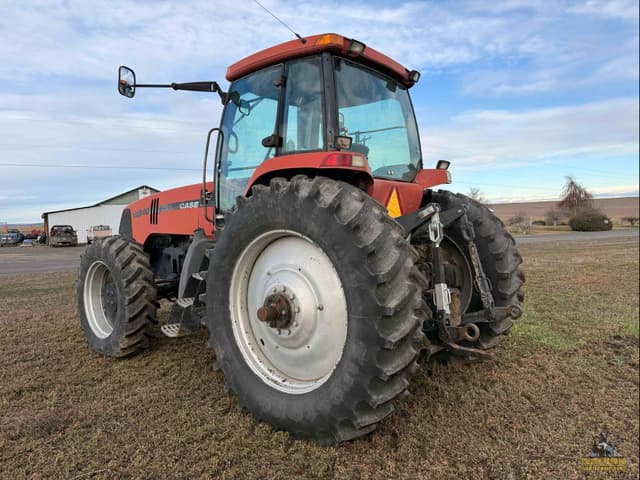 Image of Case IH MX240 equipment image 2