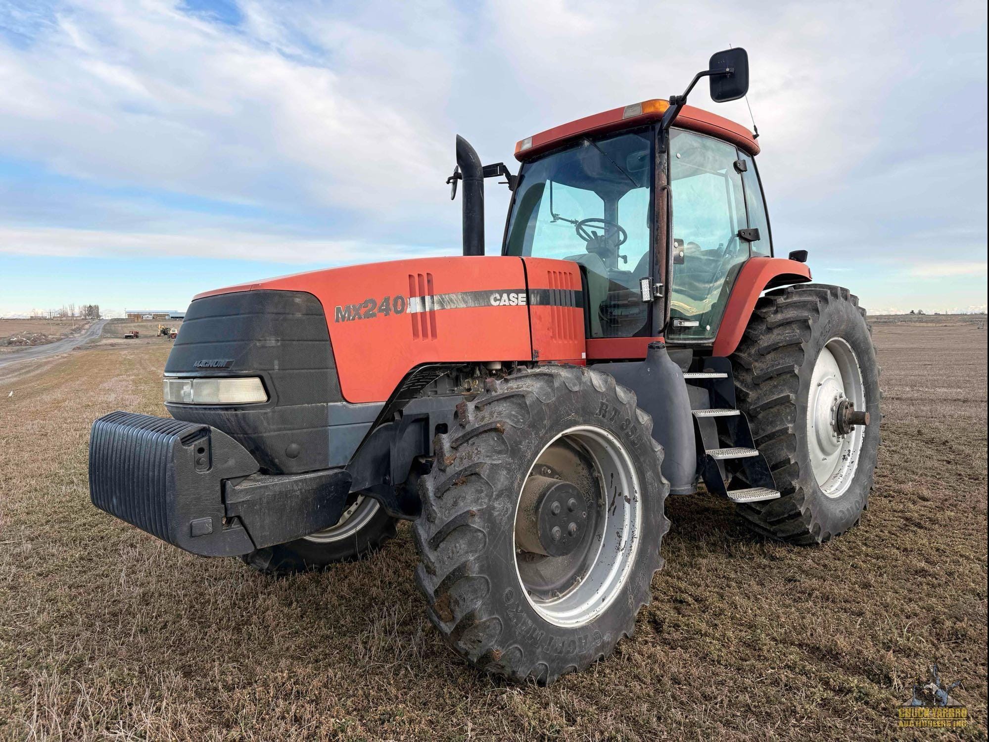 Case IH MX240 Equipment Image0