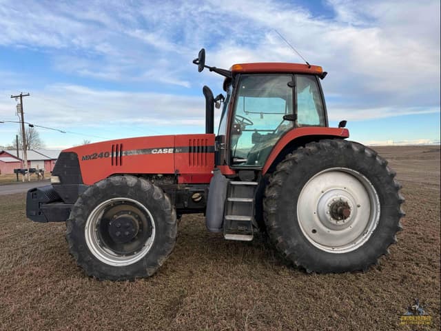 Image of Case IH MX240 equipment image 1