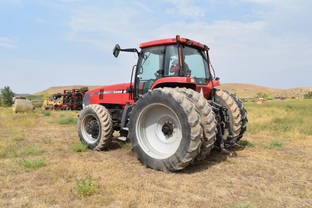 Image of Case IH MX240 equipment image 3