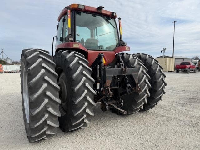 Image of Case IH MX270 equipment image 4