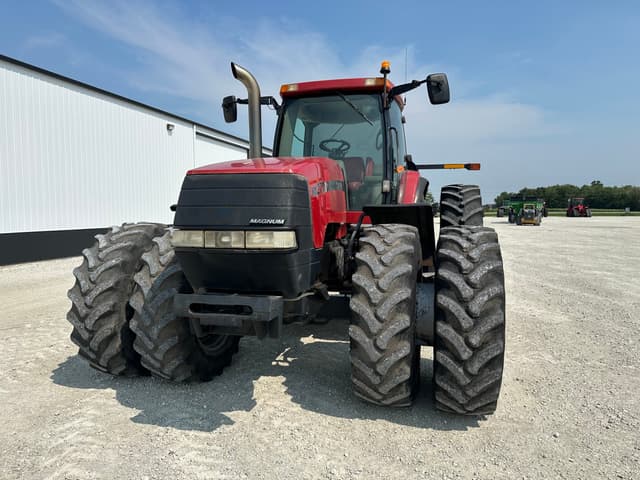 Image of Case IH MX270 equipment image 2