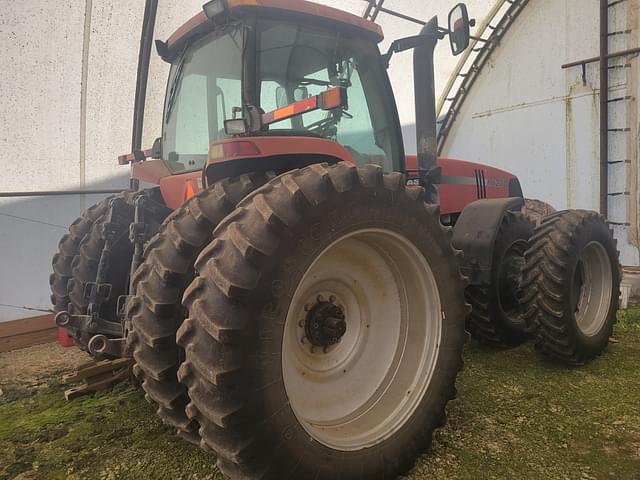 Image of Case IH MX270 equipment image 2