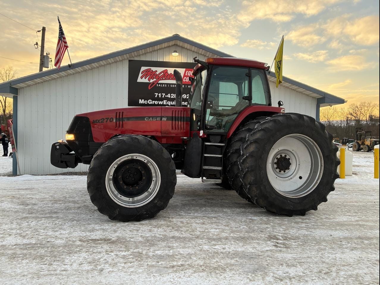 Case IH MX270 Equipment Image0