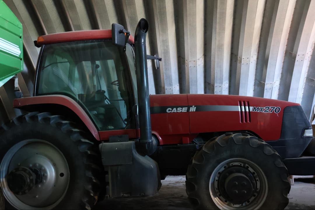 Image of Case IH MX270 Image 0