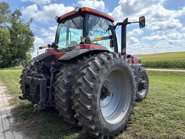 Image of Case IH MX270 equipment image 3