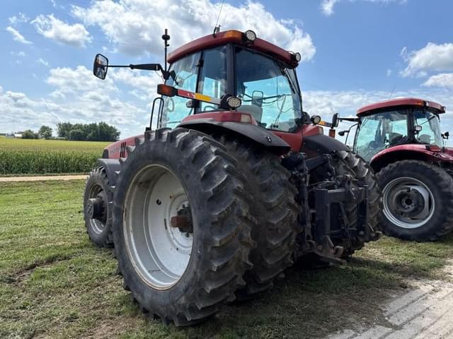 Image of Case IH MX270 equipment image 2