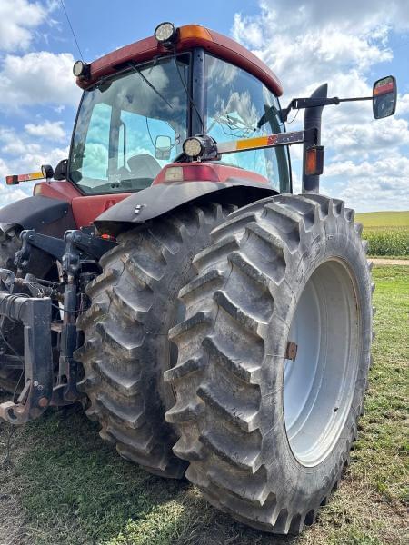 Image of Case IH MX270 equipment image 4