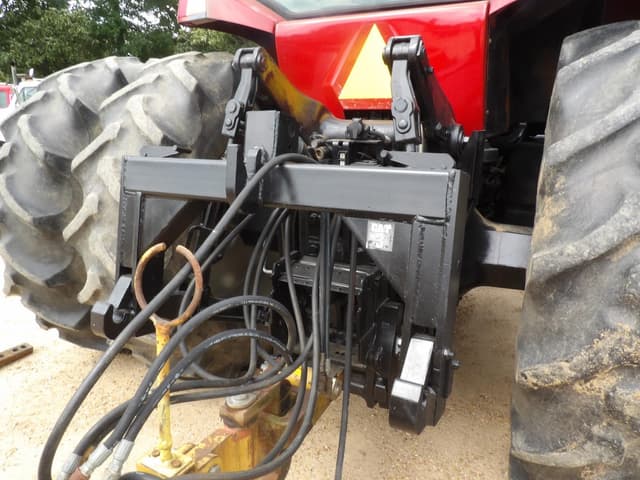 Image of Case IH MX270 equipment image 4