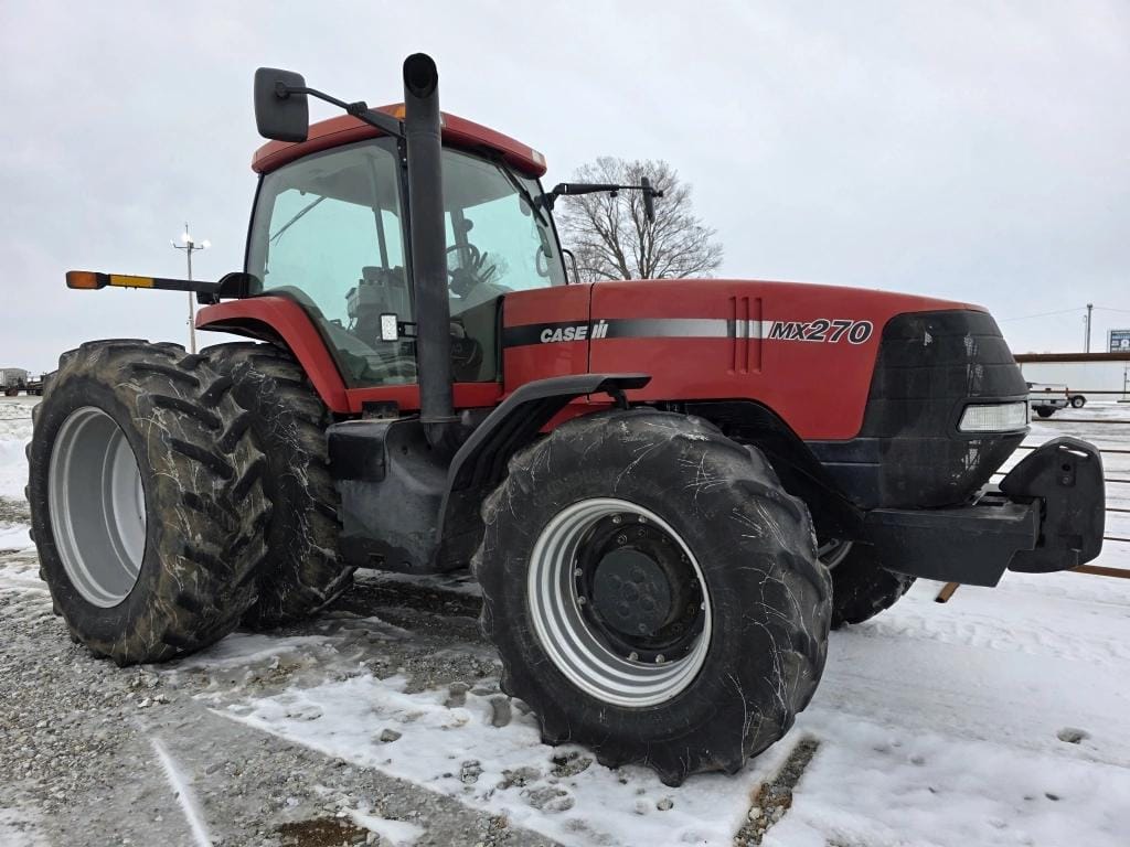 Case IH MX270 Equipment Image0