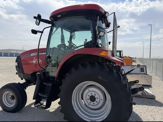 Image of Case IH MXU100 equipment image 2
