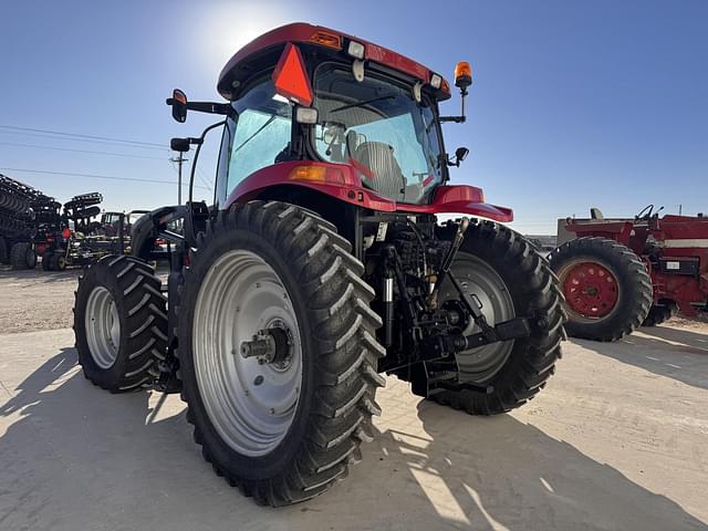 Image of Case IH MXU125 equipment image 2