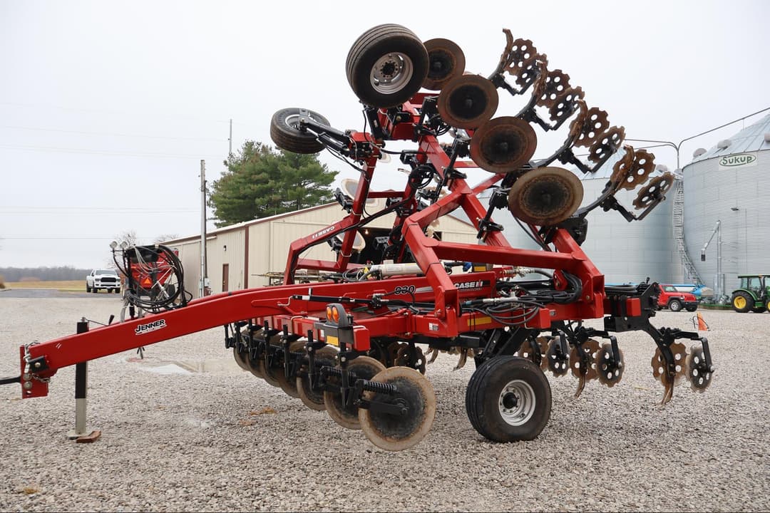 Image of Case IH 930 Image 0