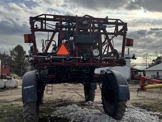 Image of Case IH 3230 Patriot equipment image 4