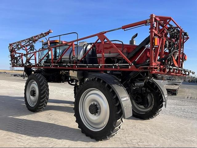 Image of Case IH 3230 Patriot equipment image 4