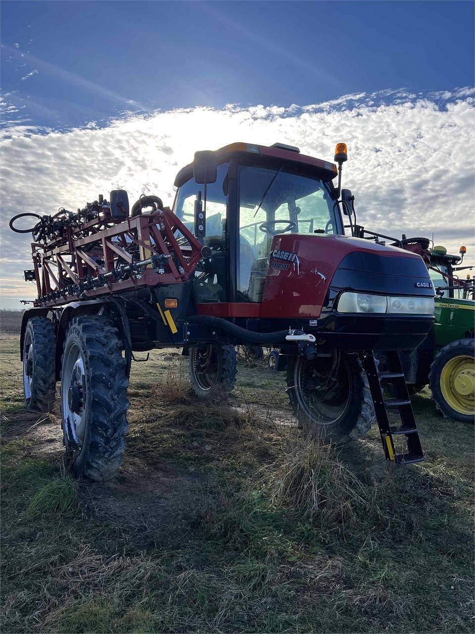 Image of Case IH Patriot 3340 Primary image