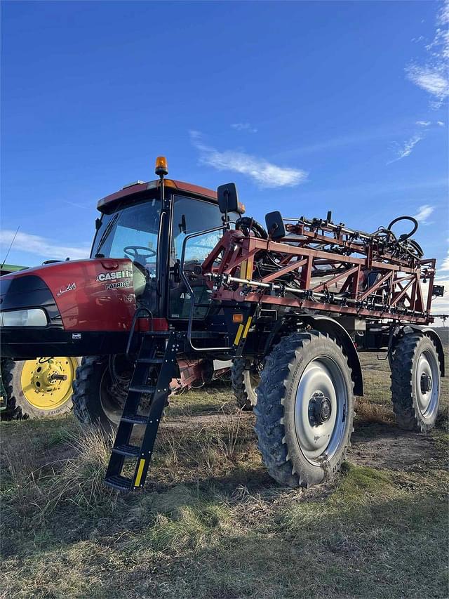 Image of Case IH Patriot 3340 equipment image 2