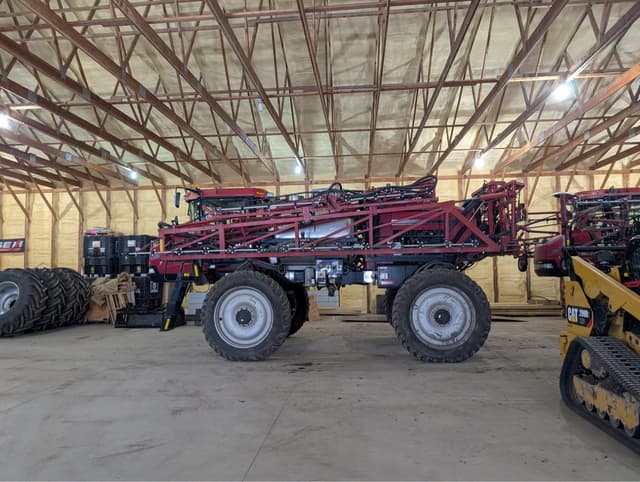 Image of Case IH Patriot 4420 equipment image 4