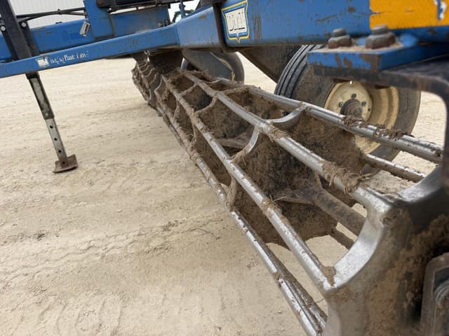 Image of Case IH Crumbler equipment image 2