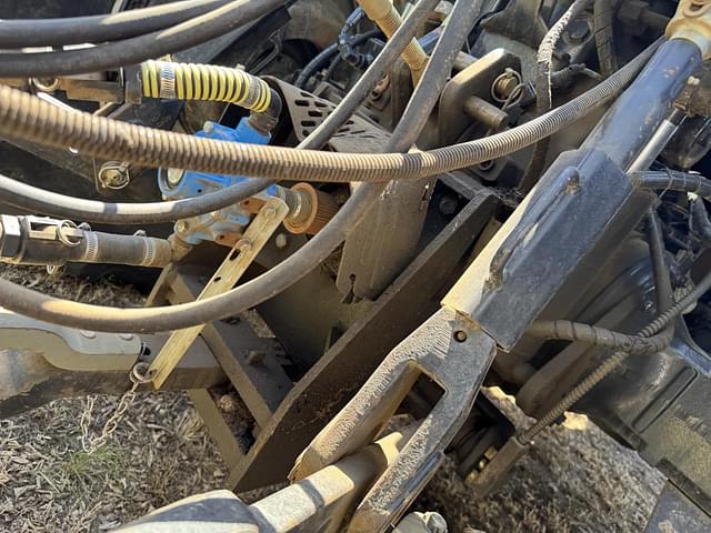 Image of Case IH Puma 130 equipment image 4