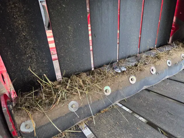 Image of Case IH RB454 equipment image 4