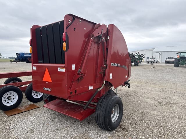Image of Case IH RB455A equipment image 2