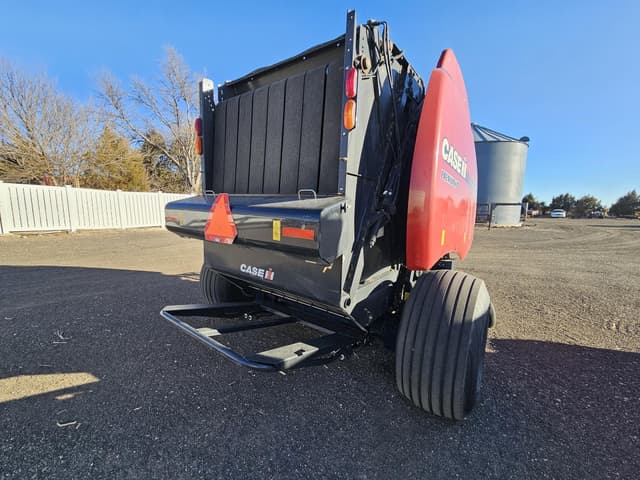 Image of Case IH RB565 Premium HD equipment image 4