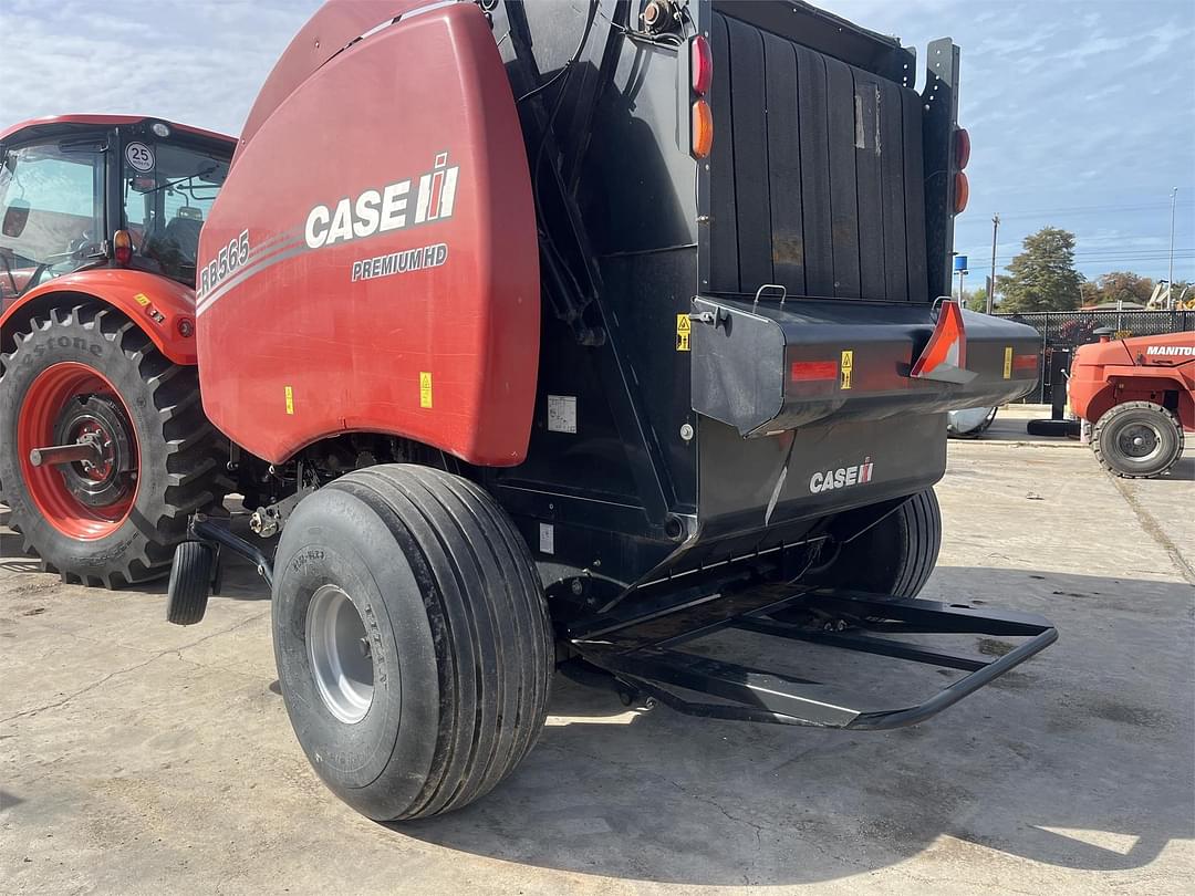 Image of Case IH RB565 Premium HD Image 1