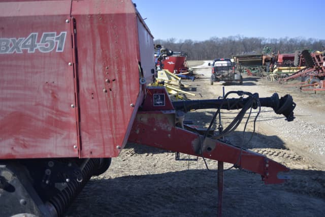 Image of Case IH RBX451 equipment image 4
