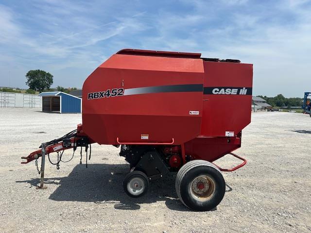Image of Case IH RBX452 equipment image 1