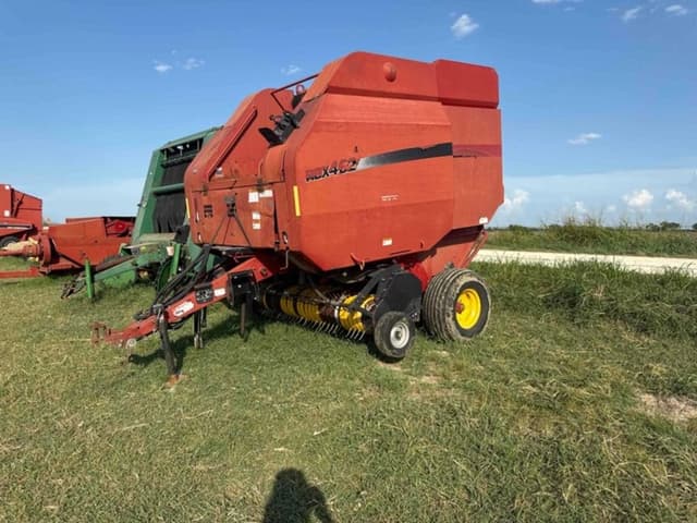 Image of Case IH RBX462 equipment image 1
