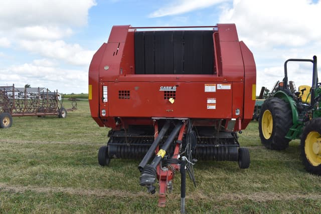 Image of Case IH RBX562 equipment image 1