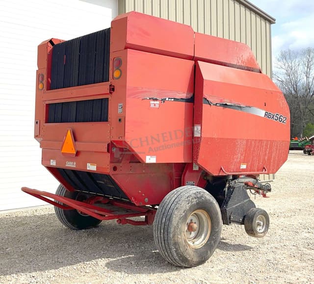 Image of Case IH RBX562 equipment image 4