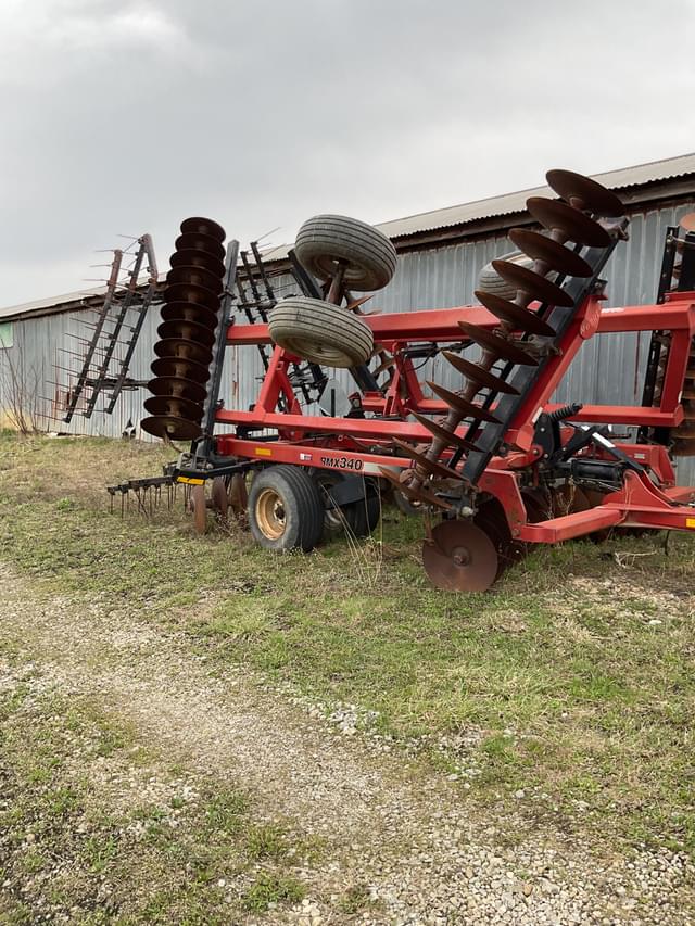 Image of Case IH 340 equipment image 1