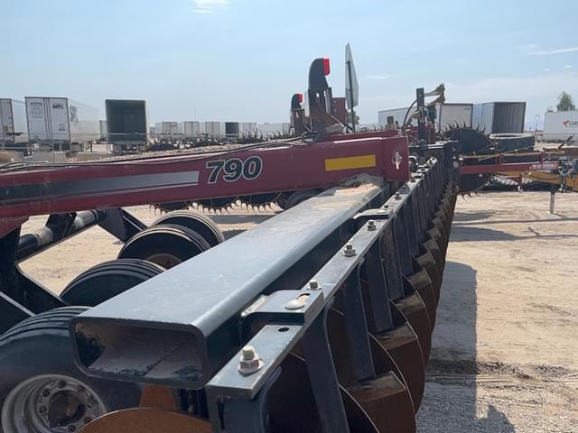 Image of Case IH RMX790 equipment image 1