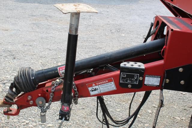 Image of Case IH RBX552 equipment image 3