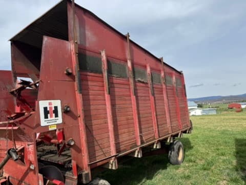 Image of International Harvester Undetermined equipment image 3