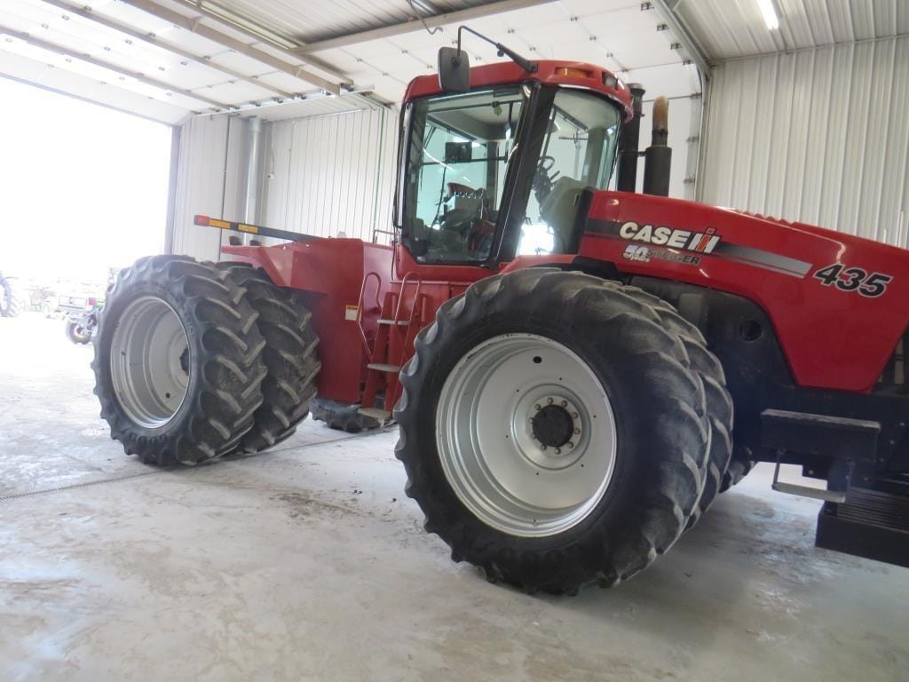 Case IH Steiger 435 Equipment Image0
