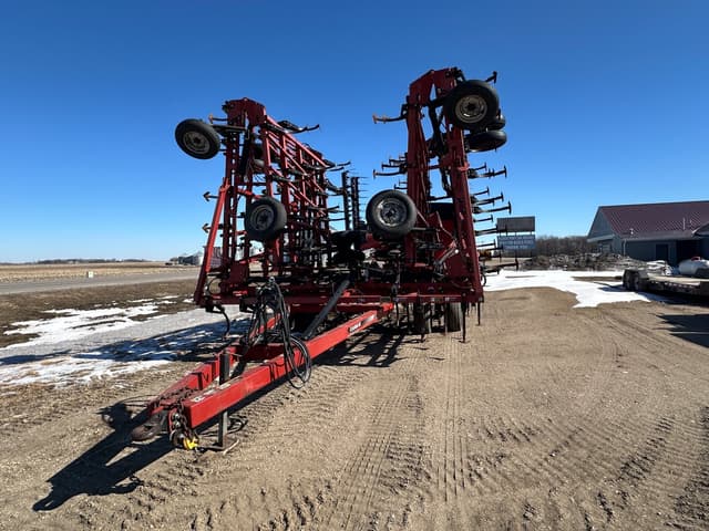 Image of Case IH Tigermate 200 equipment image 4