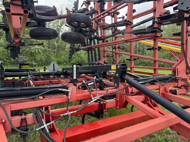 Image of Case IH Tigermate 200 equipment image 3