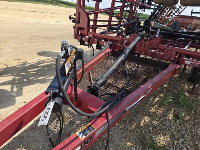 Image of Case IH Tigermate 200 equipment image 3