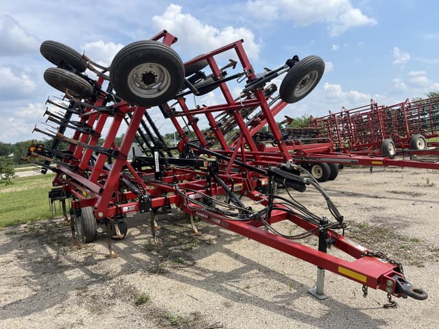 Image of Case IH Tigermate 200 equipment image 2