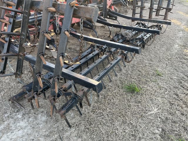 Image of Case IH Tigermate 200 equipment image 4