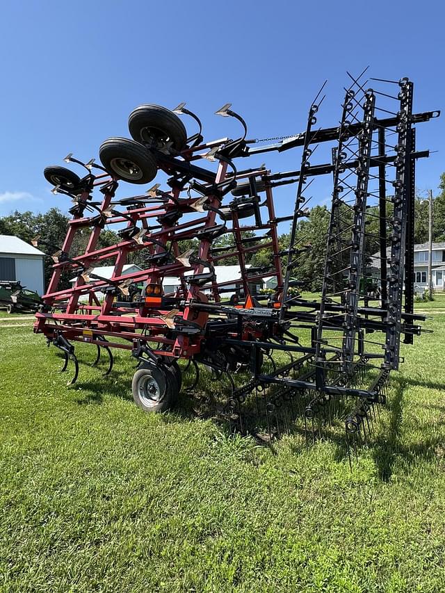 Image of Case IH Tigermate 200 equipment image 3